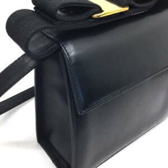 Salvatore Ferragamo Handbag Shoulder Bag Leather Black - Picture 10 of 15